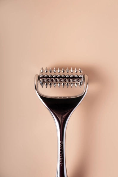 LUXURY STAINLESS STEEL CRYO ROLLER – SPIKED LYMPHATIC DRAINAGE TOOL