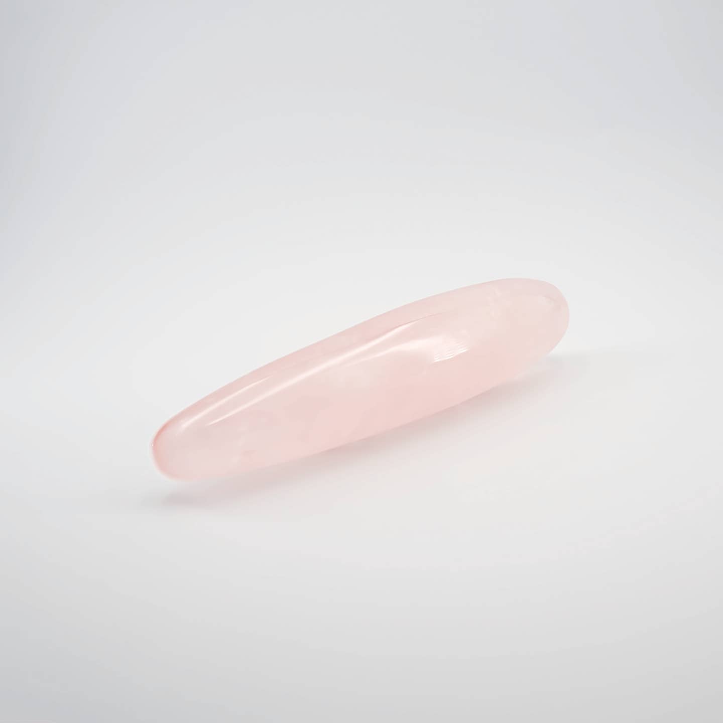 Taperella-R Rose Quartz Crystal Massage Wand