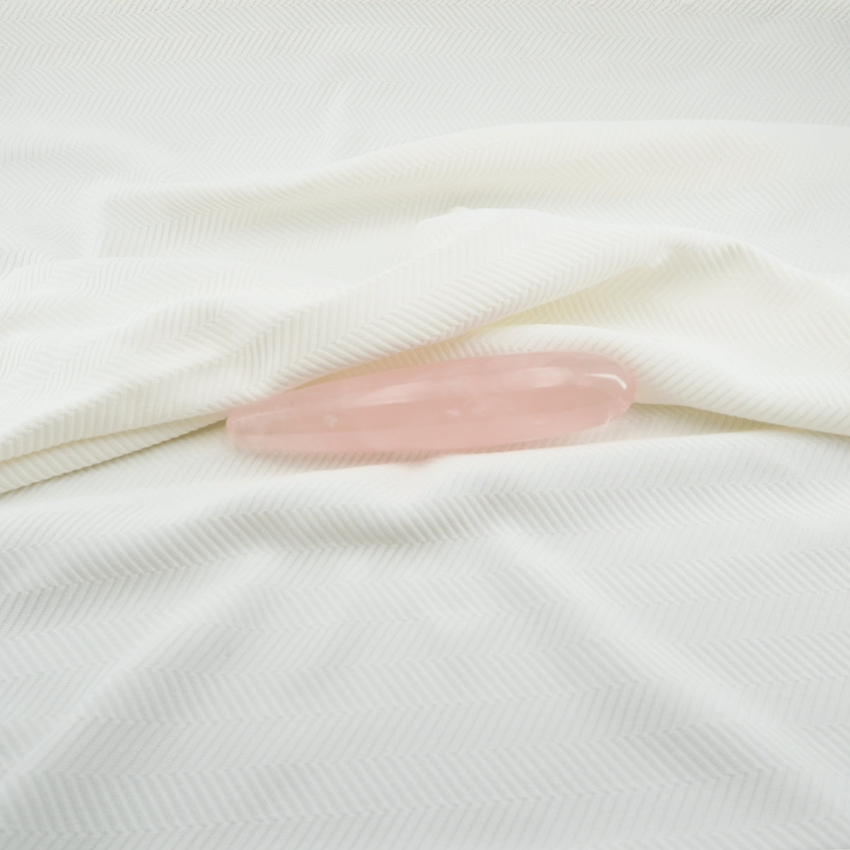 Taperella-R Rose Quartz Crystal Massage Wand