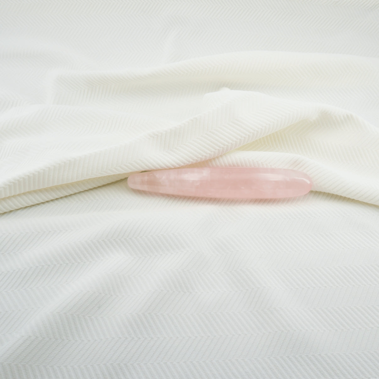 Taperis Rose Quartz Crystal Slim Wand